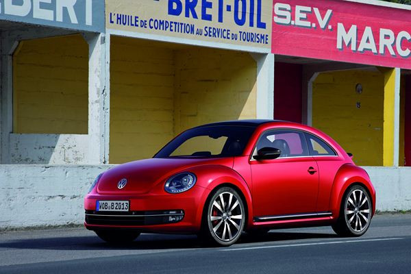 La nouvelle Coccinelle commercialisée à partir de 16 990 euros