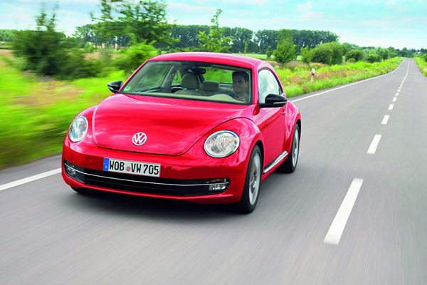 La nouvelle Coccinelle commercialisée à partir de 16 990 euros