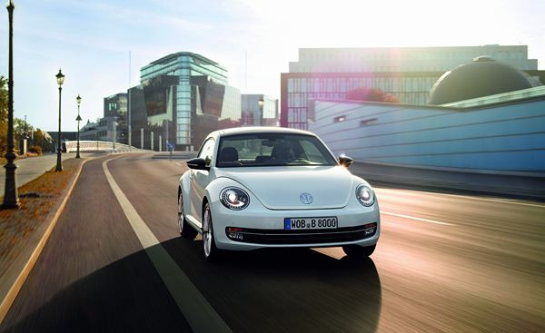 La nouvelle Coccinelle commercialisée à partir de 16 990 euros