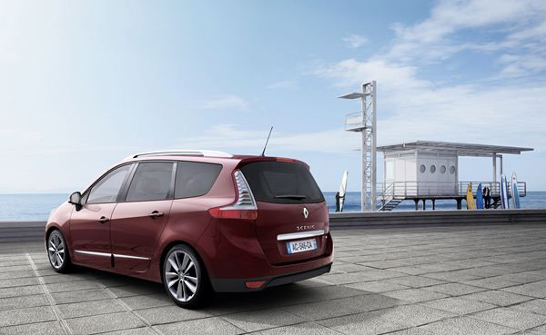 Le Renault Scenic s'offre un léger restyling de mi-carrière