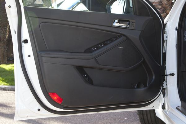 Kia lance sa nouvelle berline familiale Optima
