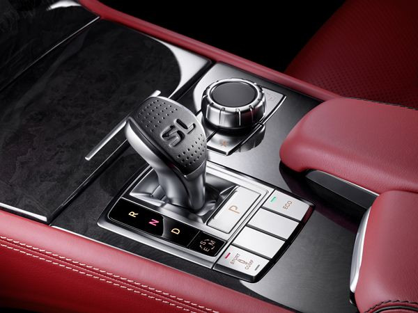 Mercedes dévoile la nouvelle génération de son roadster SL