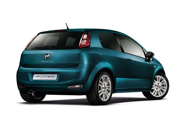 La Fiat Punto restylée commercialisée à partir de 11 990 euros
