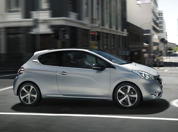 La nouvelle Peugeot 208 commercialisée à partir de 11 950 euros