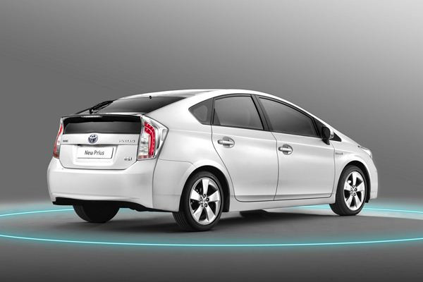 La Toyota Prius restylée commercialisée à partir de 27 800 euros