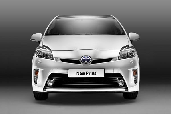 La Toyota Prius restylée commercialisée à partir de 27 800 euros