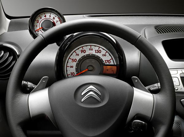 La Citroën C1 restylée démarre à partir de 9 450 euros