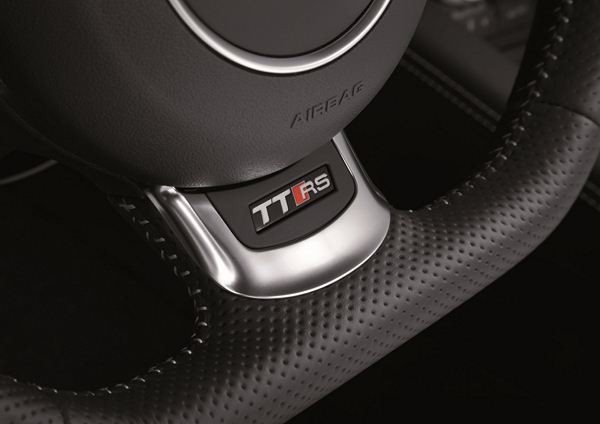 L'Audi TT RS plus s'offre un cinq cylindres de 360 chevaux