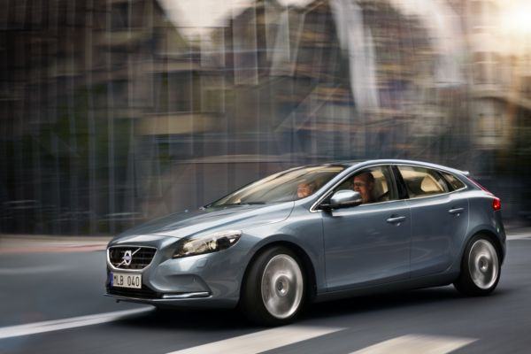 La nouvelle compacte Volvo V40 commercialisée à partir de 24 980 euros