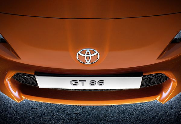 Le coupé sport 2 plus 2 Toyota GT86 commercialisé à 29 900 euros