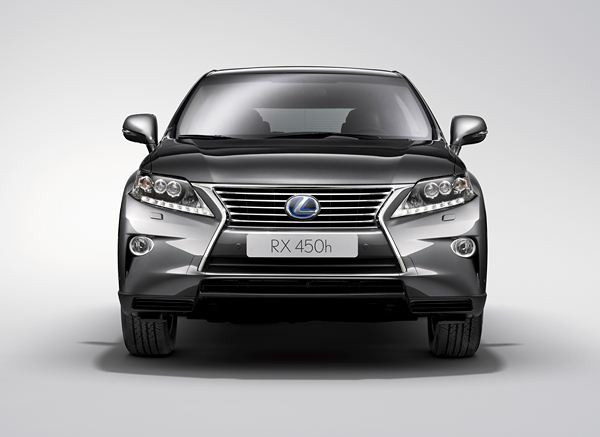 Le Lexus RX 450h Full Hybrid s'offre un léger restyling