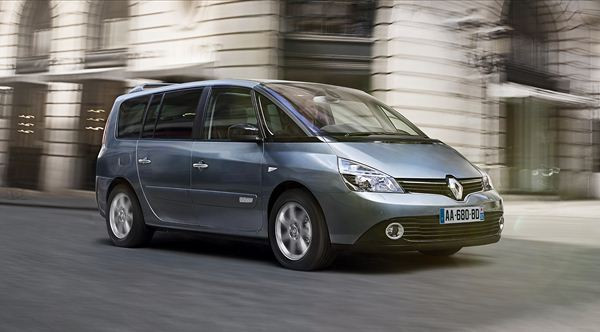 Le Renault Espace s'offre un léger restyling