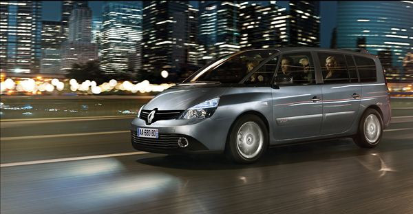 Le Renault Espace s'offre un léger restyling