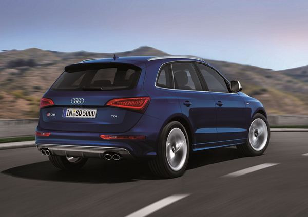 Un Audi SQ5 diesel biturbo de 313 ch commercialisé début 2013