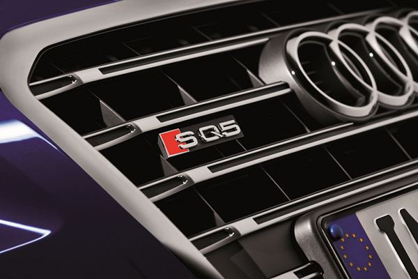 Un Audi SQ5 diesel biturbo de 313 ch commercialisé début 2013