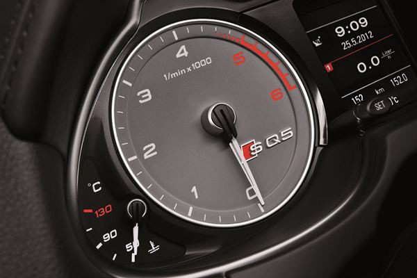 Un Audi SQ5 diesel biturbo de 313 ch commercialisé début 2013