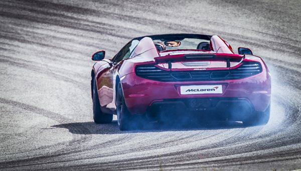 McLaren Automotive lance la MP4-12C Spider