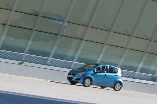 La Suzuki Splash s'offre un restyling estival