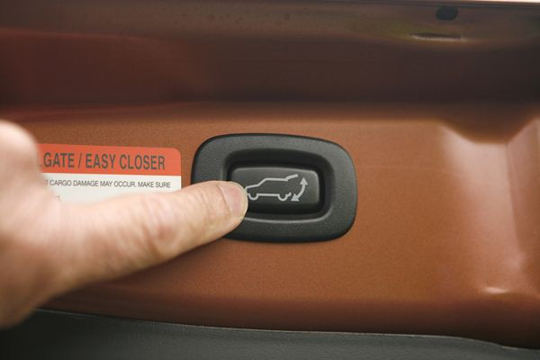 Une nouvelle génération du Mitsubishi Outlander dotée des derniers dispositifs d'aide à la conduite