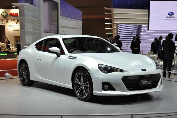 Un coupé sport Subaru à propulsion arrière et moteur Boxer à plat de 200 ch