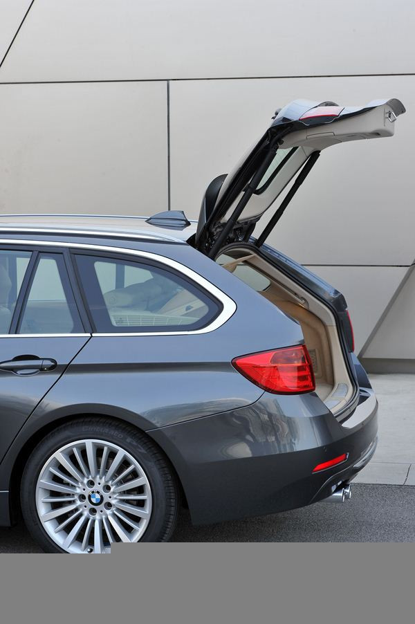 Une nouvelle BMW Série 3 Touring dynamique et fonctionnelle au look sportif