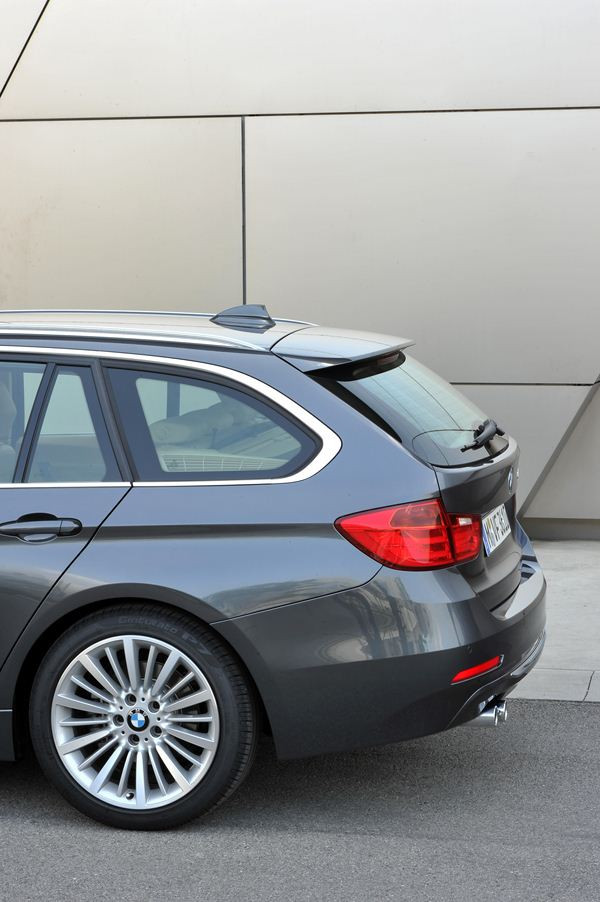Une nouvelle BMW Série 3 Touring dynamique et fonctionnelle au look sportif