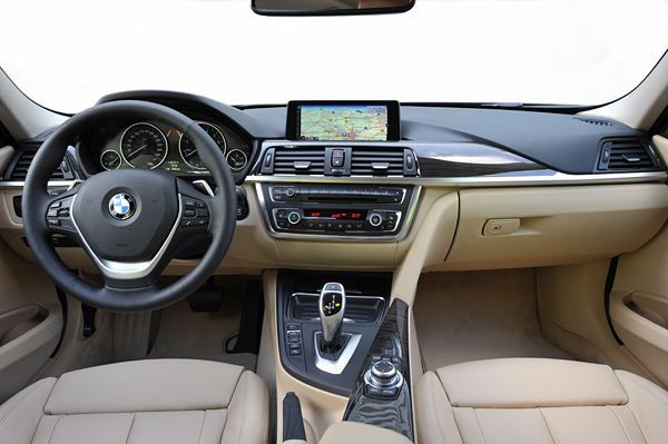 Une nouvelle BMW Série 3 Touring dynamique et fonctionnelle au look sportif