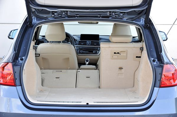 Une nouvelle BMW Série 3 Touring dynamique et fonctionnelle au look sportif