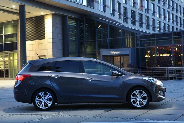 La Hyundai i 30 disponible en break avec un coffre de 528 litres