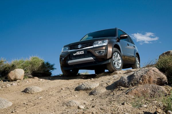 Le Suzuki Grand Vitara s'offre de nouveaux éléments de design intérieurs et extérieurs