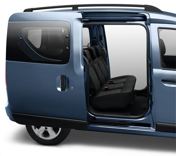 Le combispace cinq places Dacia Dokker commercialisé à partir de 9 400 euros