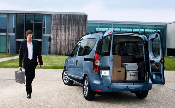 Le combispace cinq places Dacia Dokker commercialisé à partir de 9 400 euros