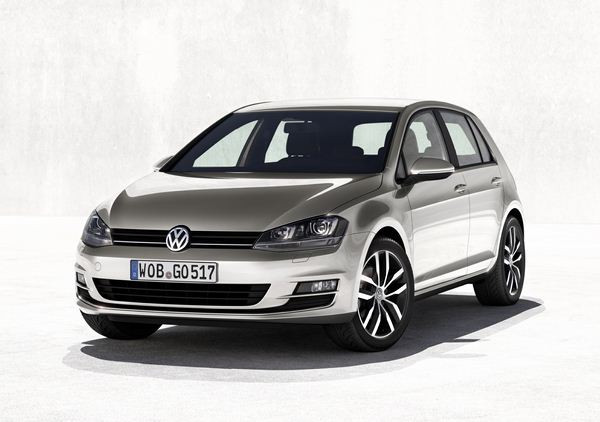 La nouvelle Volkswagen Golf cinq portes commercialisée à partir de 18 580 euros