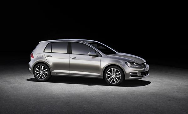 La nouvelle Volkswagen Golf cinq portes commercialisée à partir de 18 580 euros