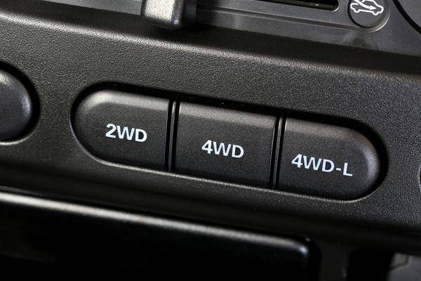 Un léger restylage intérieur et extérieur pour le petit 4x4 Suzuki Jimny