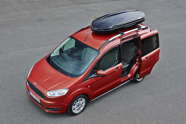 Le nouveau petit ludospace Ford Tourneo Courier proposé à partir de 15 390 euros
