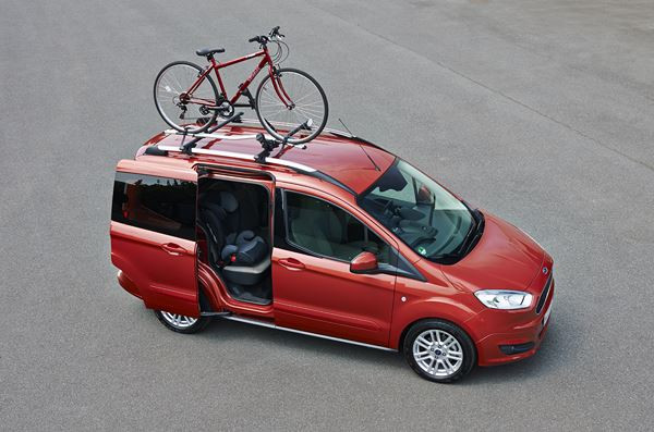 Le nouveau petit ludospace Ford Tourneo Courier proposé à partir de 15 390 euros