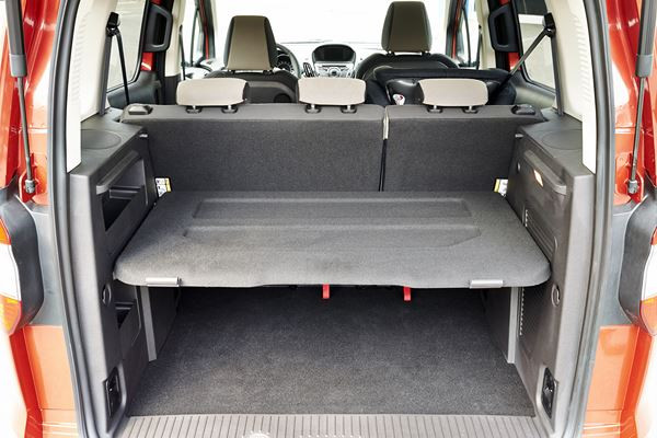 Le nouveau petit ludospace Ford Tourneo Courier proposé à partir de 15 390 euros