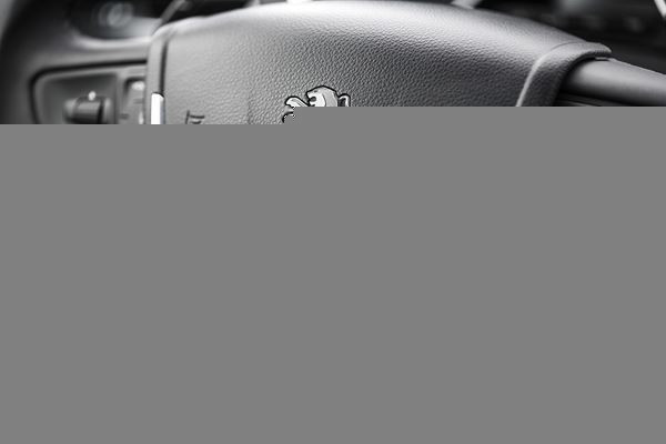 La nouvelle Peugeot 508 inaugure la nouvelle calandre de la marque Peugeot