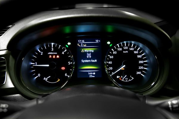 La berline compacte Nissan Pulsar s'inspire du crossover Qashqai