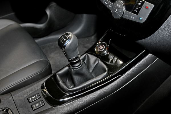 La berline compacte Nissan Pulsar s'inspire du crossover Qashqai