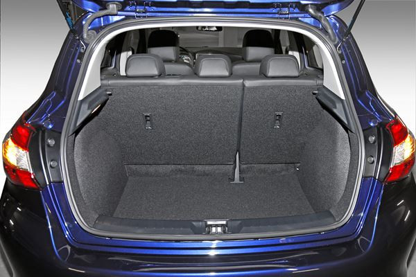 La berline compacte Nissan Pulsar s'inspire du crossover Qashqai