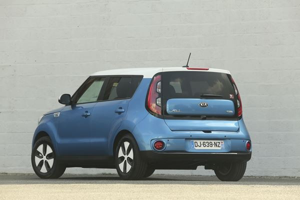 Le Kia Soul EV se convertit à l'électrique