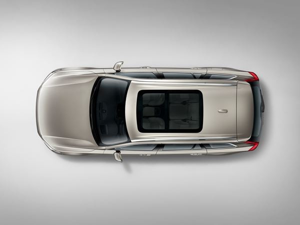 Le grand SUV de luxe suédois Volvo XC90 démarre à partir de 49 900 euros