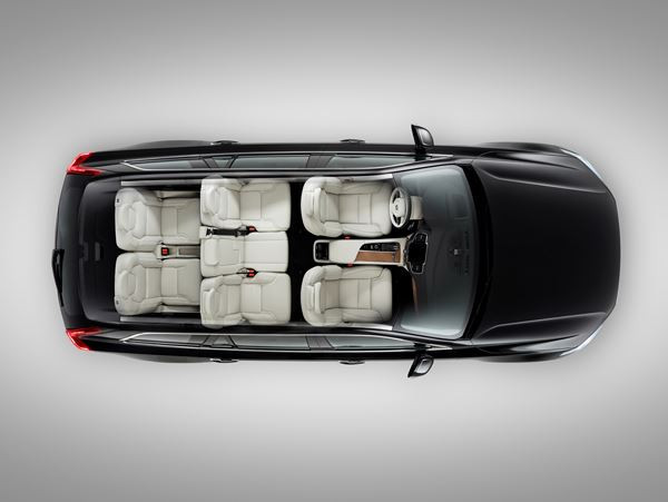 Le grand SUV de luxe suédois Volvo XC90 démarre à partir de 49 900 euros