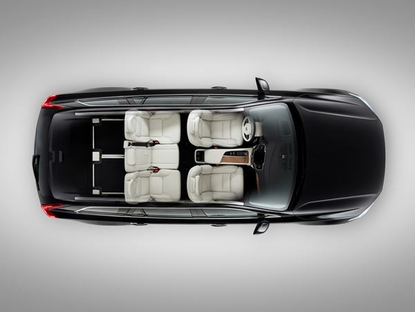 Le grand SUV de luxe suédois Volvo XC90 démarre à partir de 49 900 euros