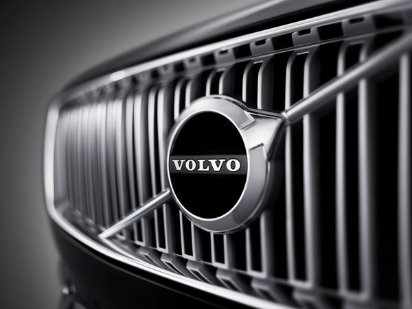 Le grand SUV de luxe suédois Volvo XC90 démarre à partir de 49 900 euros