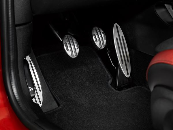 La nouvelle Mini John Cooper Works sur la ligne de départ