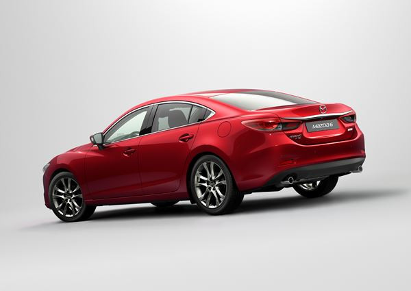 La Mazda 6 s'offre des évolutions de design extérieur et de nouvelles technologies