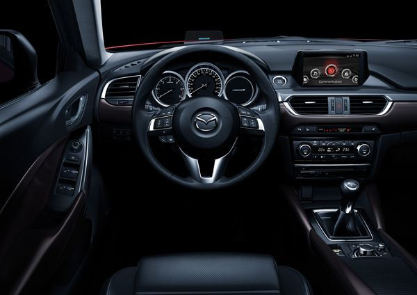 La Mazda 6 s'offre des évolutions de design extérieur et de nouvelles technologies